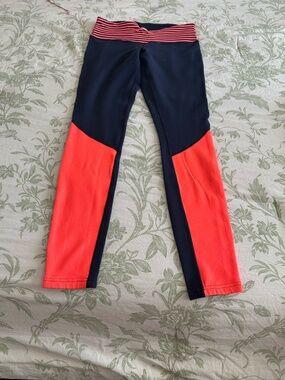 Lululemon Coral Navy Leggings Size 8